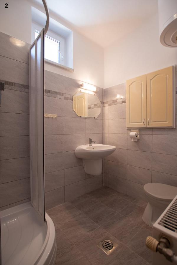 Akacfa 13 Apartman Zalakaros Ngoại thất bức ảnh